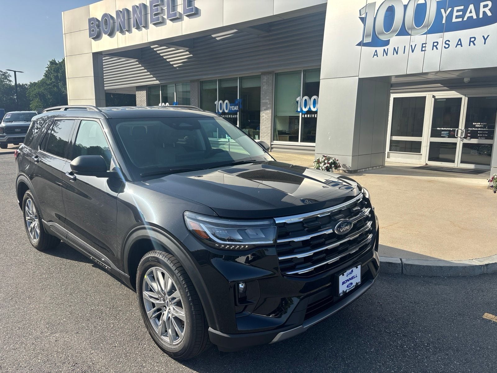2026 Ford Explorer Active in Agate Black Metallic — front three-quarter view