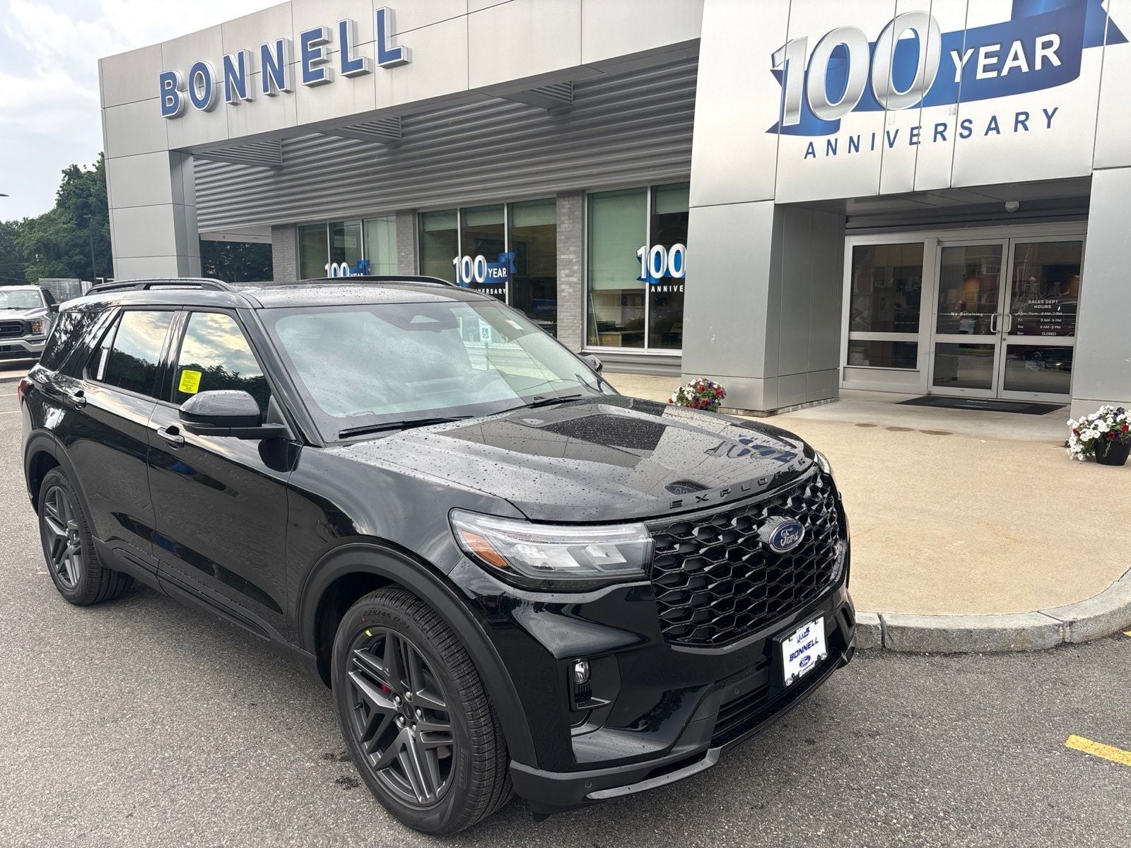 2026 Ford Explorer ST in Agate Black Metallic — front three-quarter view