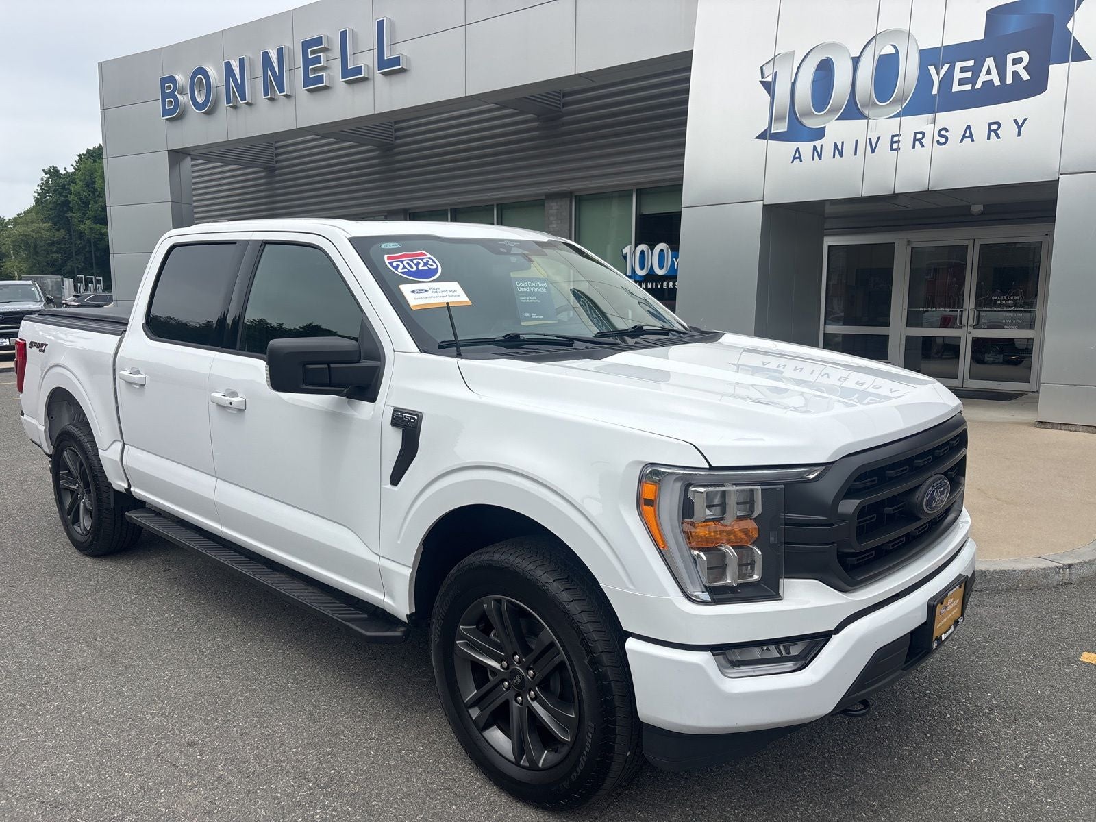 2023 Ford F-150 XLT in Oxford White — front three-quarter view