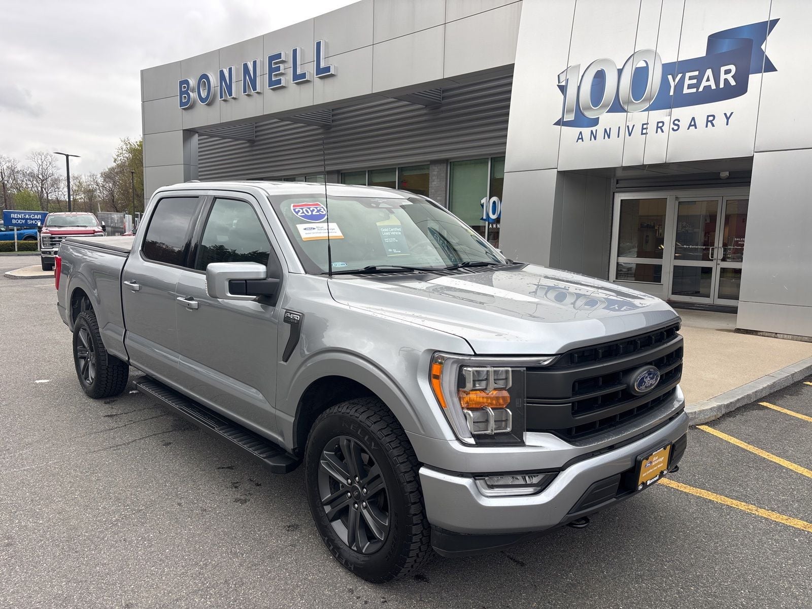 2023 Ford F-150 Lariat in Silver Metallic — front three-quarter view