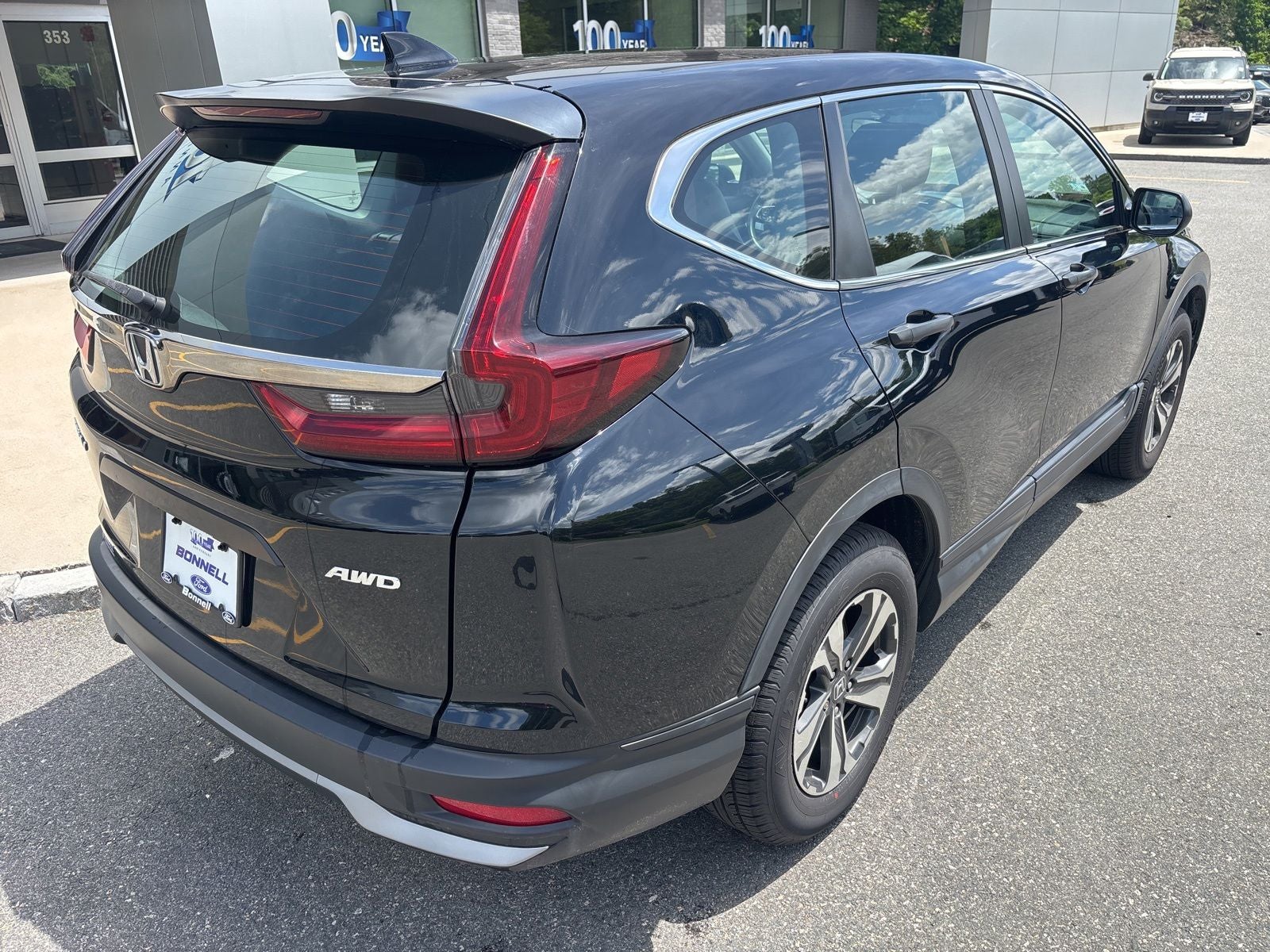 2020 Honda CR-V — rear three-quarter view