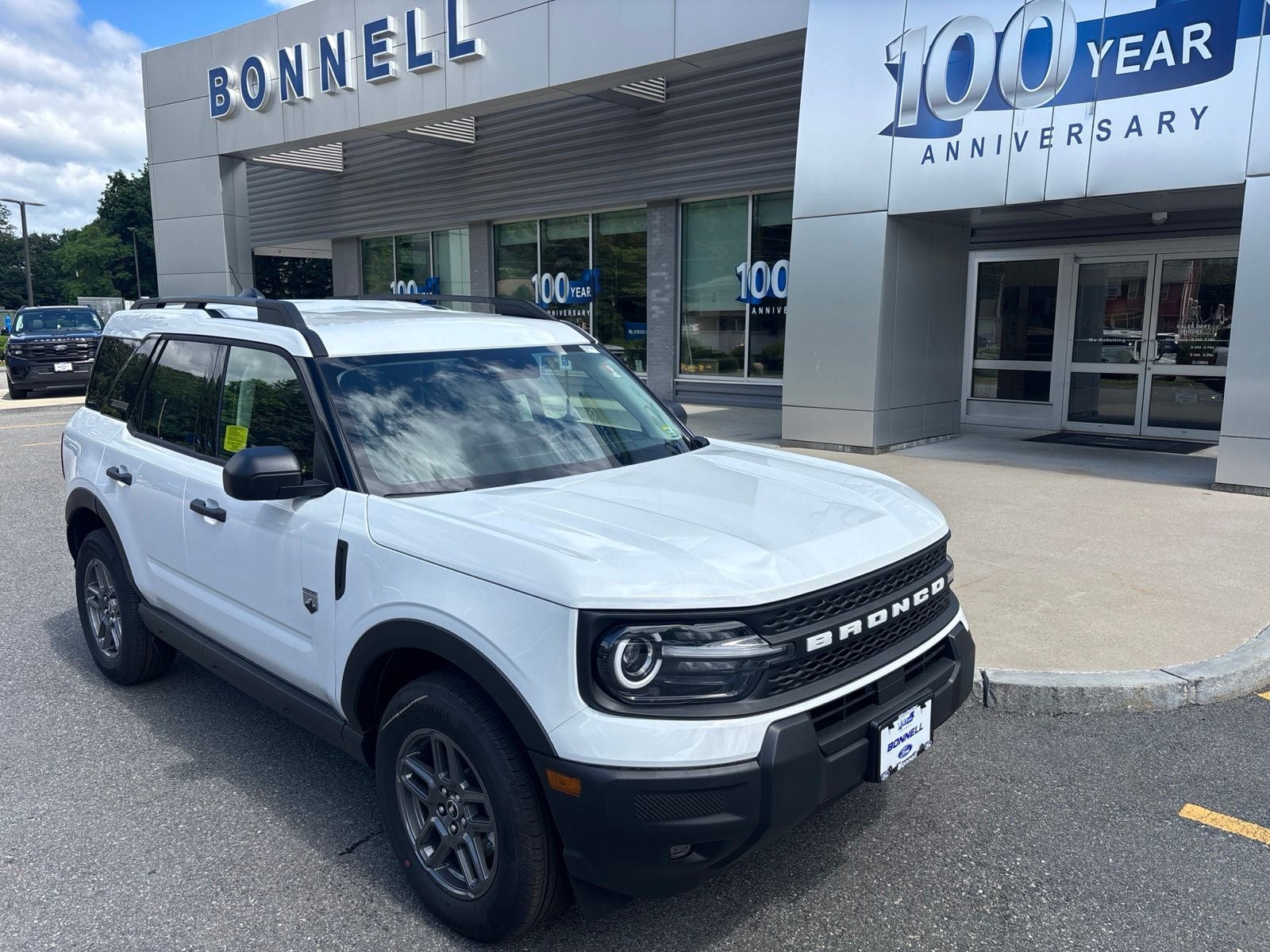 2026 Ford Bronco Sport Big Bend in Oxford White — front three-quarter view